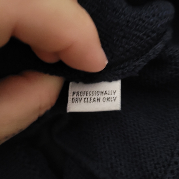 ST JOHN COLLECTION | santana knit pleated cropped pants - Picture 8 of 8